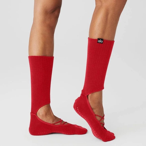 NWT Alo Yoga® Women's Strappy Siren Grip Socks in Red